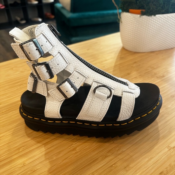Dr. Martens white Olsen platform sandal women’s size 7 - Picture 2 of 5